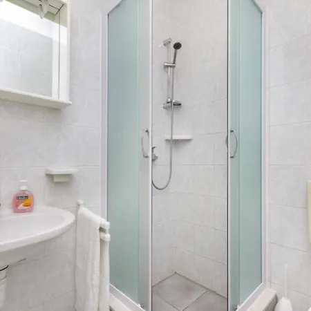 Piscina Apratments Trogir Seget