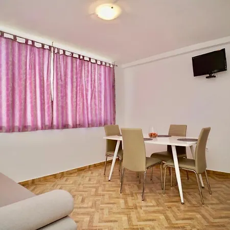 Piscina Apratments Trogir Seget Apartment Seget Vranjica
